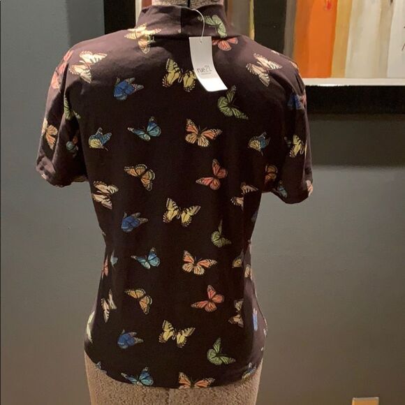 Rue21 stretch black keyhole butterfly print top. NWT. - Picture 2 of 5